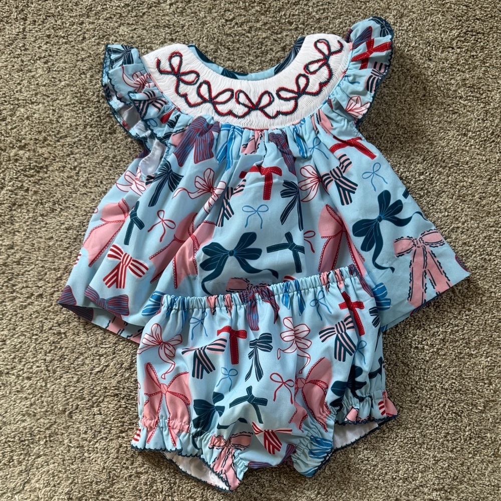Smocked Two-Piece Bow Patriotic Set